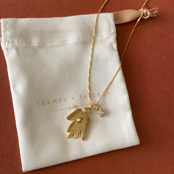 Thunderbird Necklace - Picture 4 of 8